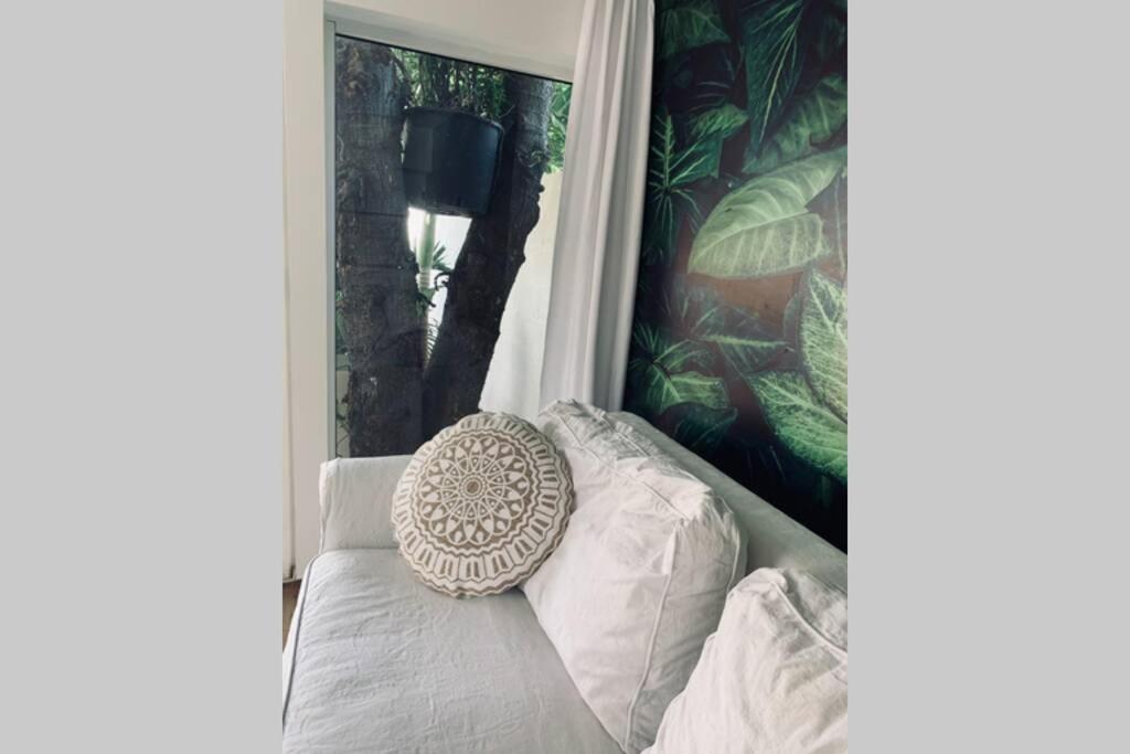 La Caze Amoremieve Pour Un Sejour Cozy A St Pierre Saint Pierre Exterior photo